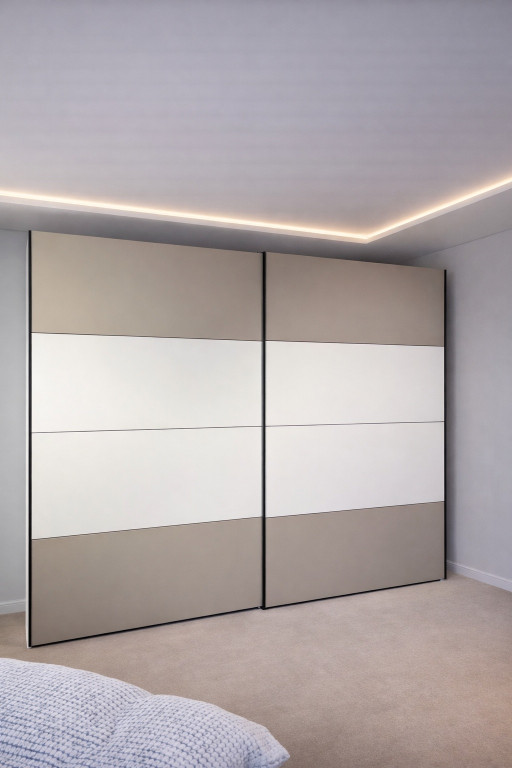 Schwebet&uuml;renschrank